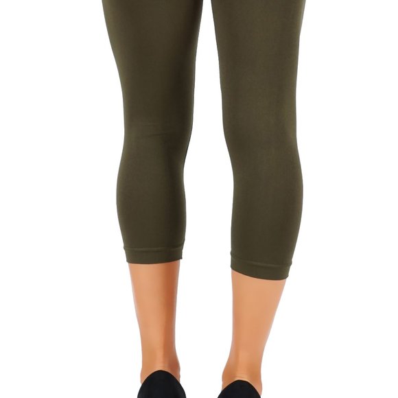 5StarsLine Soft, Capri Length Leggings - Picture 5 of 7
